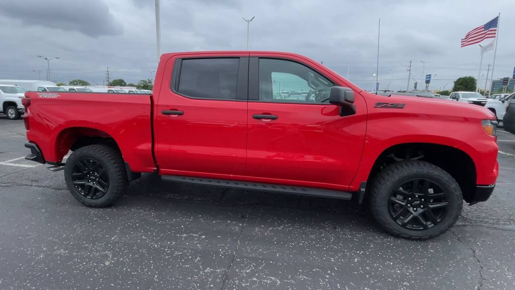 New 2026 Chevrolet Silverado 1500 Custom Trail Boss AWD/4WD image 3