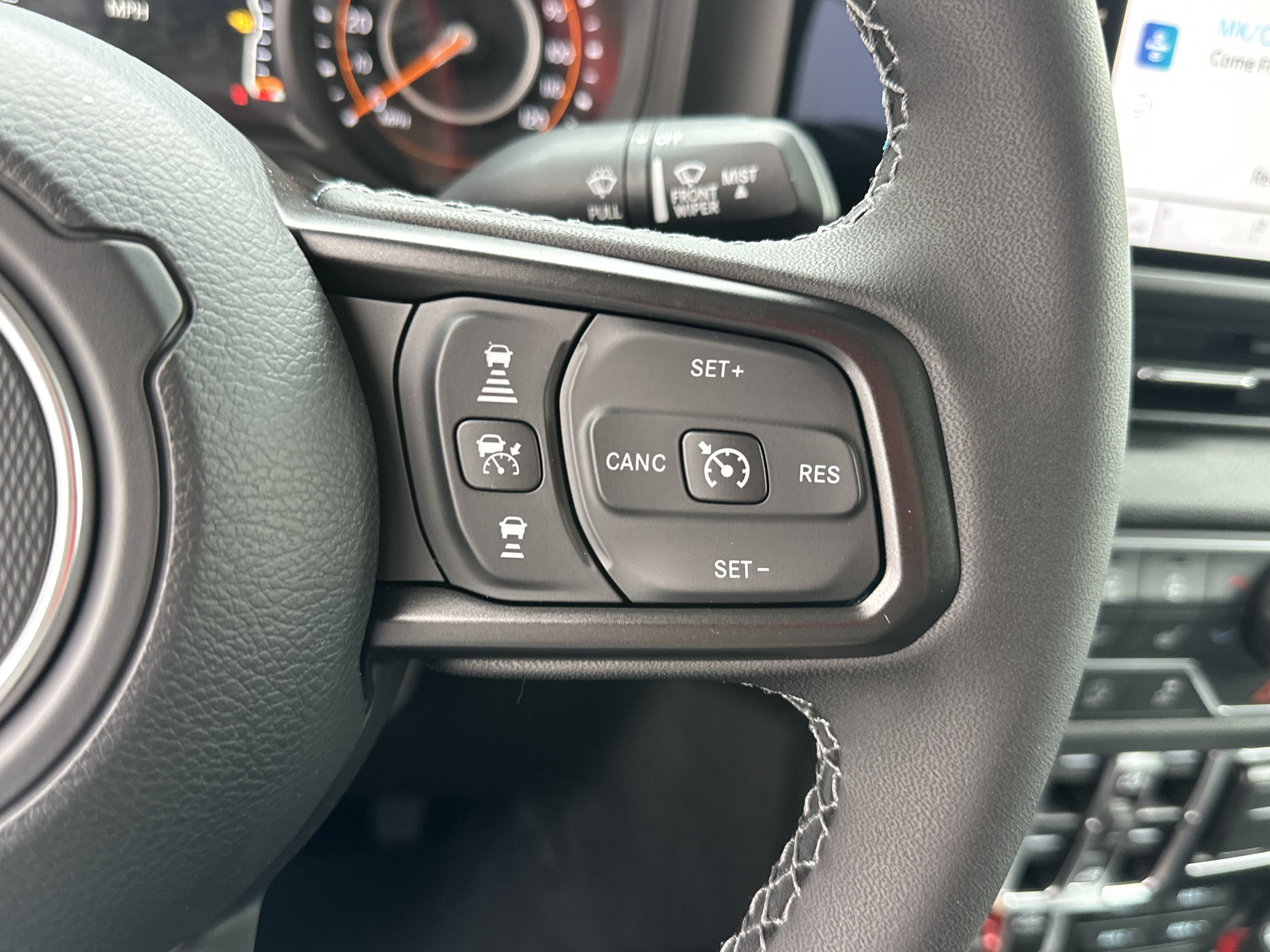 New 2026 Jeep Gladiator Sport AWD/4WD image 7