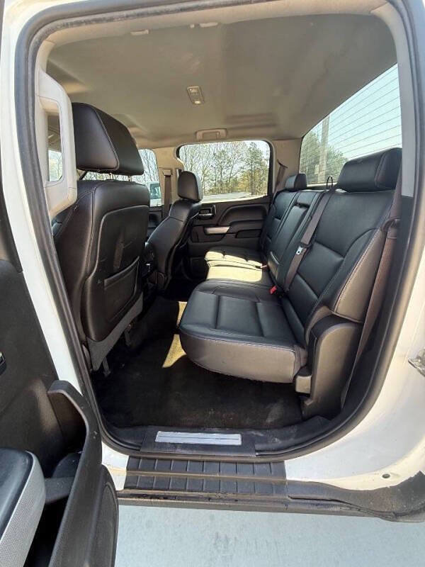 Used 2015 Chevrolet Silverado 2500 LTZ AWD/4WD image 10