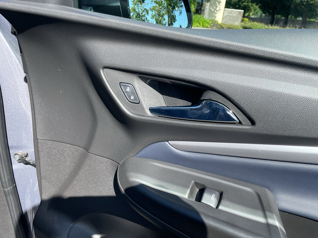 Used 2023 Chevrolet Bolt EUV LT w/ Convenience Package FWD image 51