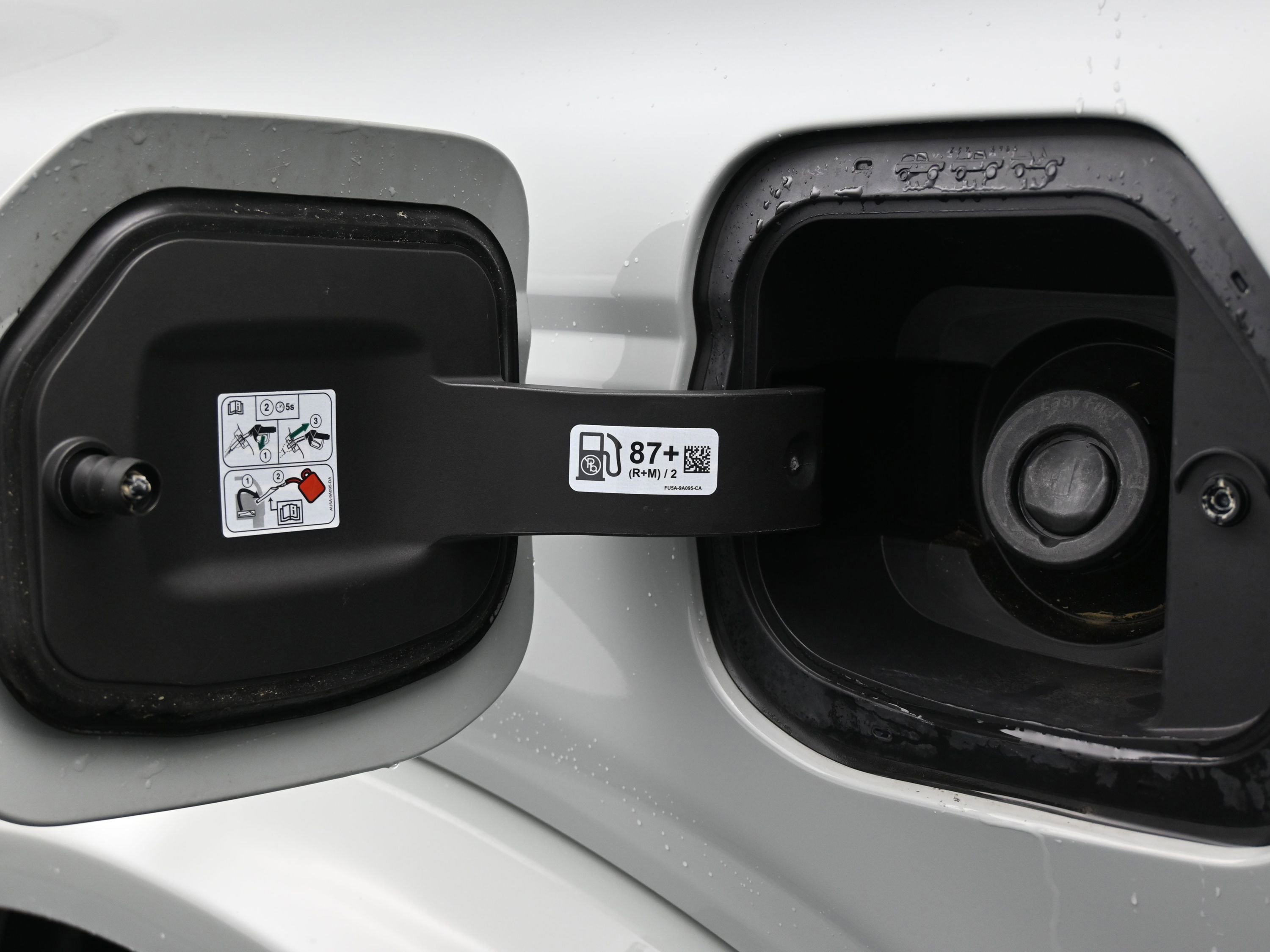 Used 2023 Ford Bronco Outer Banks image 11