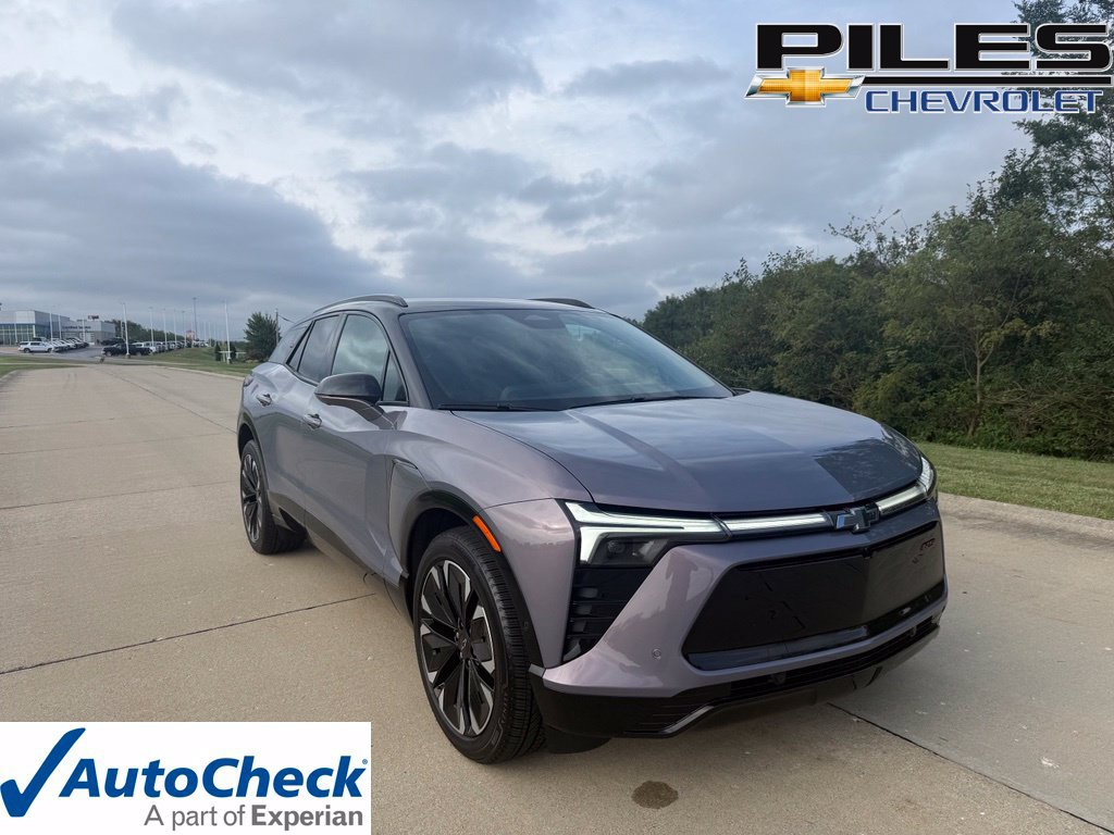 Used 2026 Chevrolet Blazer EV RS w/ Super Cruise Package AWD/4WD image 1