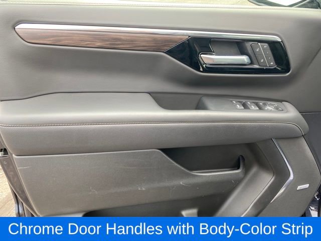 Used 2025 Chevrolet Tahoe Premier image 17