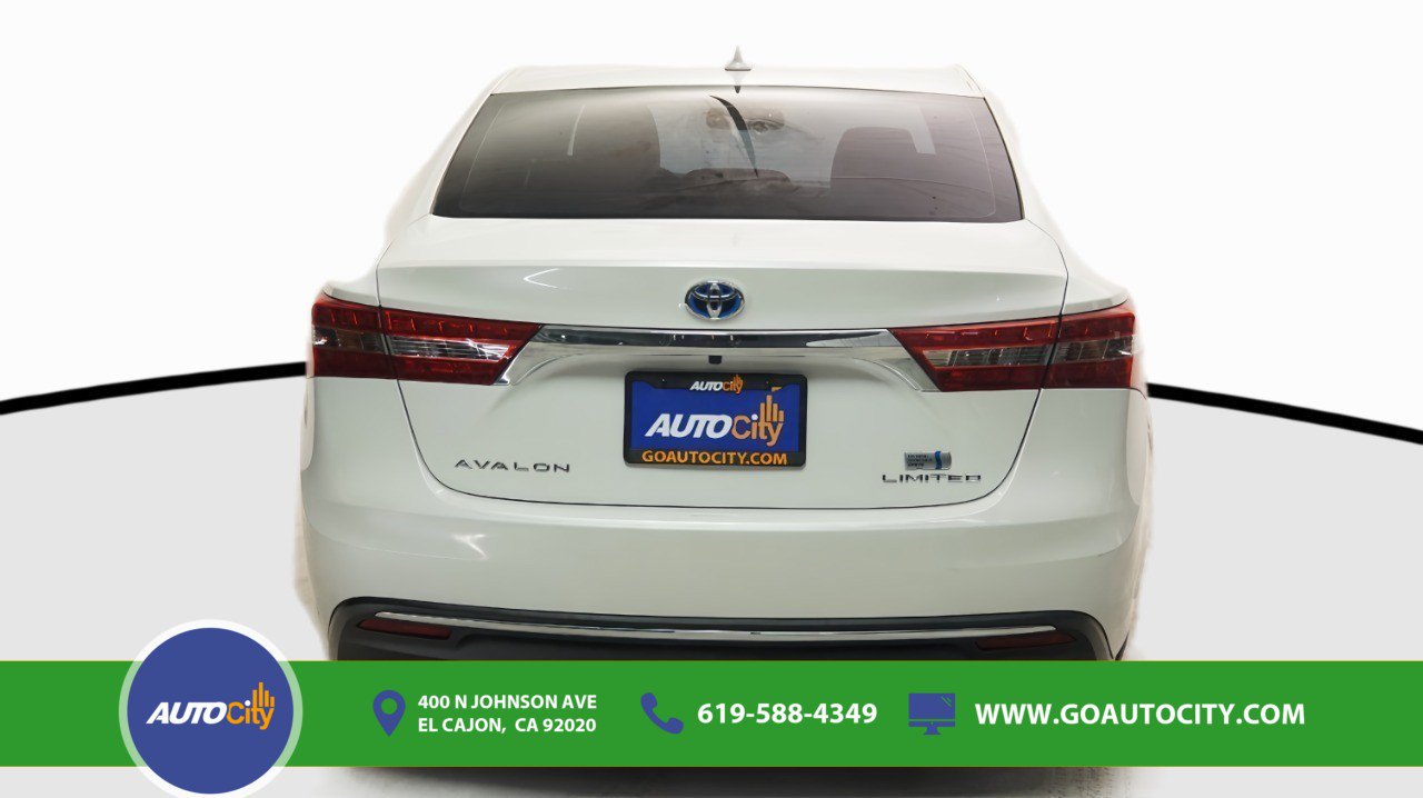 Used 2017 Toyota Avalon Limited w/ Carpet Mat Package FWD image 12
