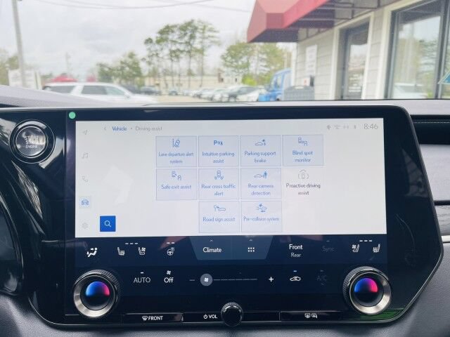 Used 2023 Lexus RX 350 Premium Plus w/ Accessory Package AWD/4WD image 28