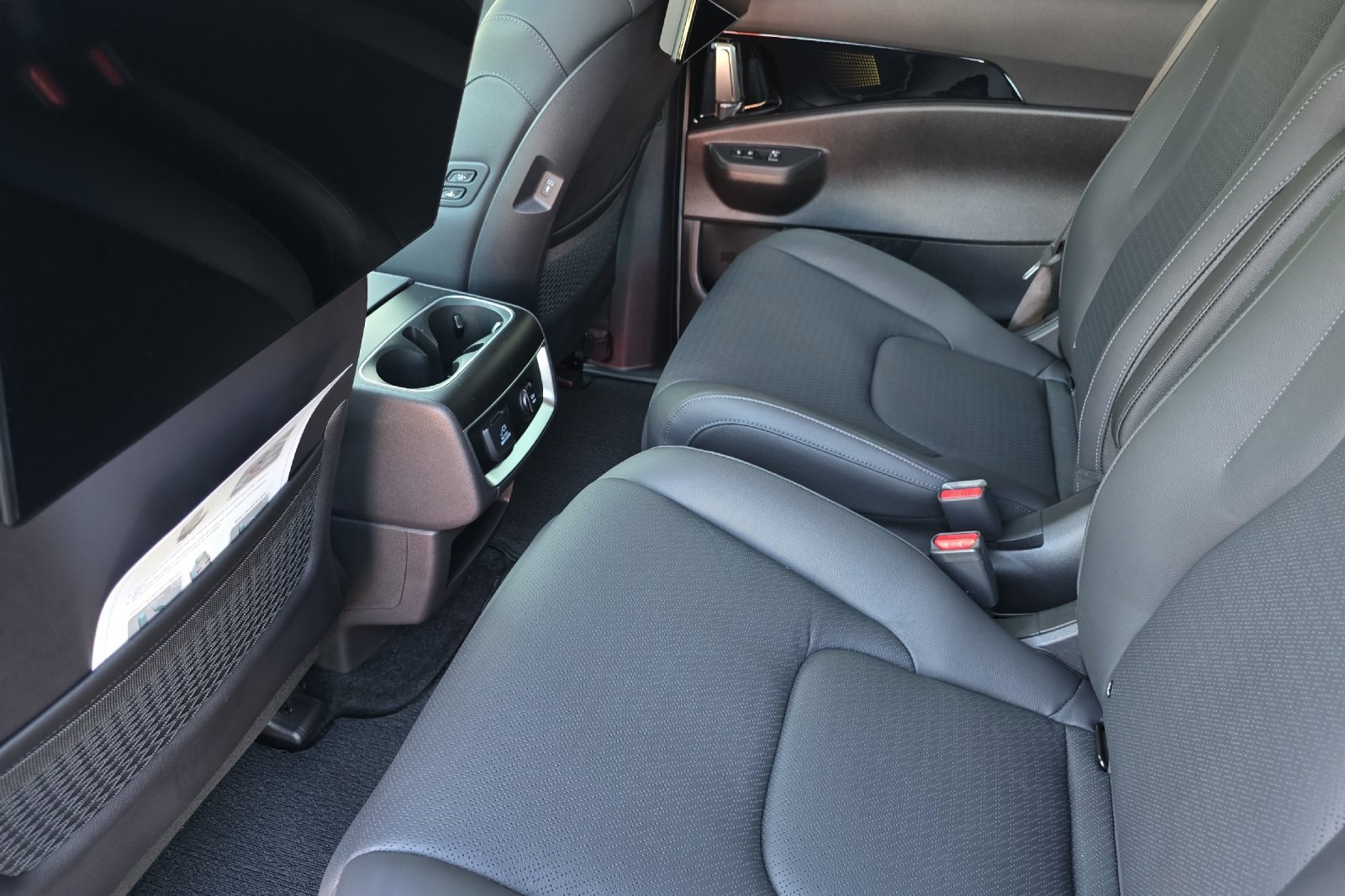 New 2026 Kia Carnival SX Prestige image 8