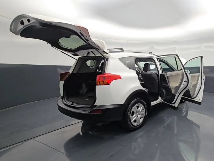Used 2013 Toyota RAV4 LE AWD/4WD image 21