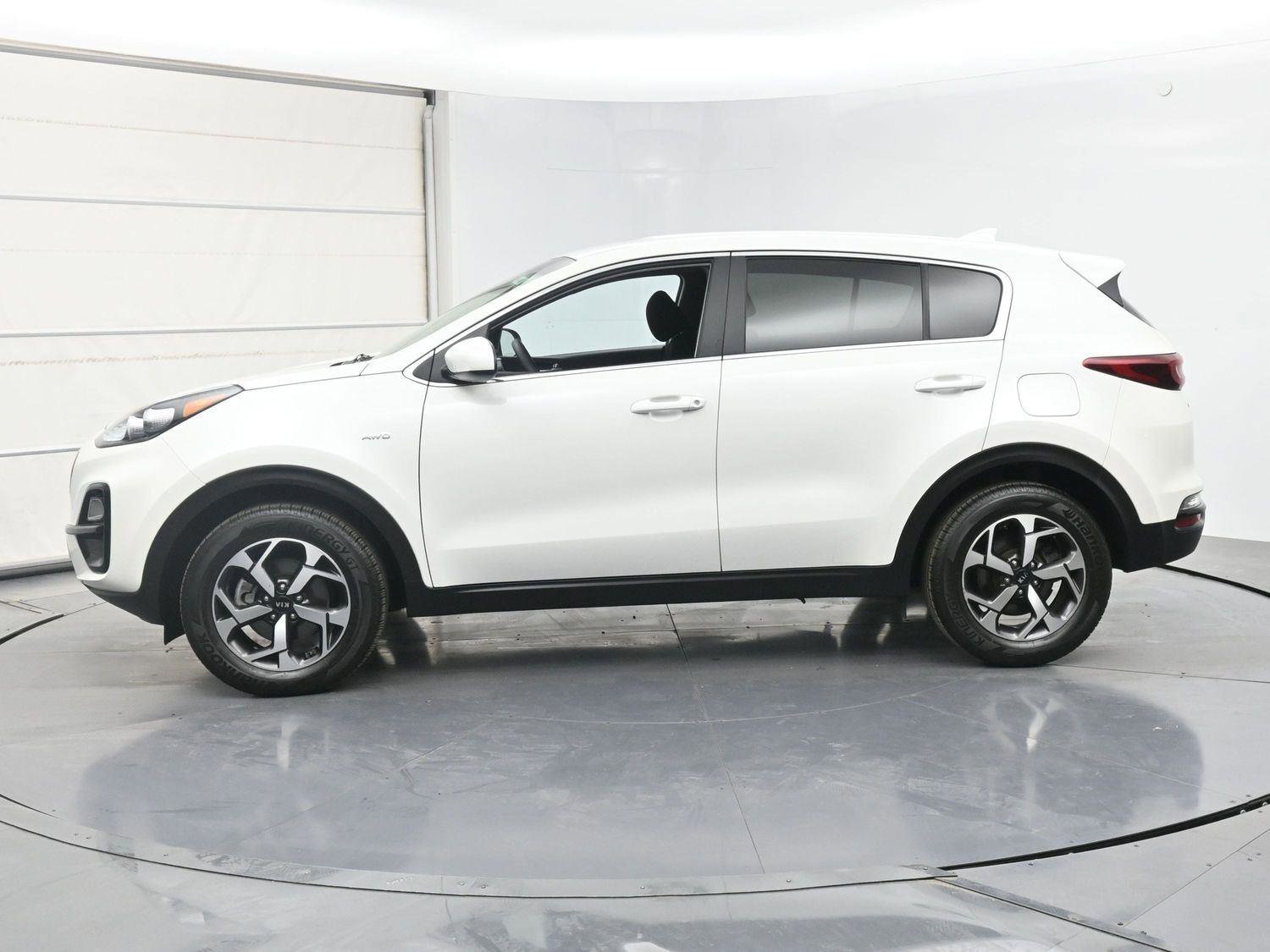 Used 2022 Kia Sportage LX AWD/4WD image 22