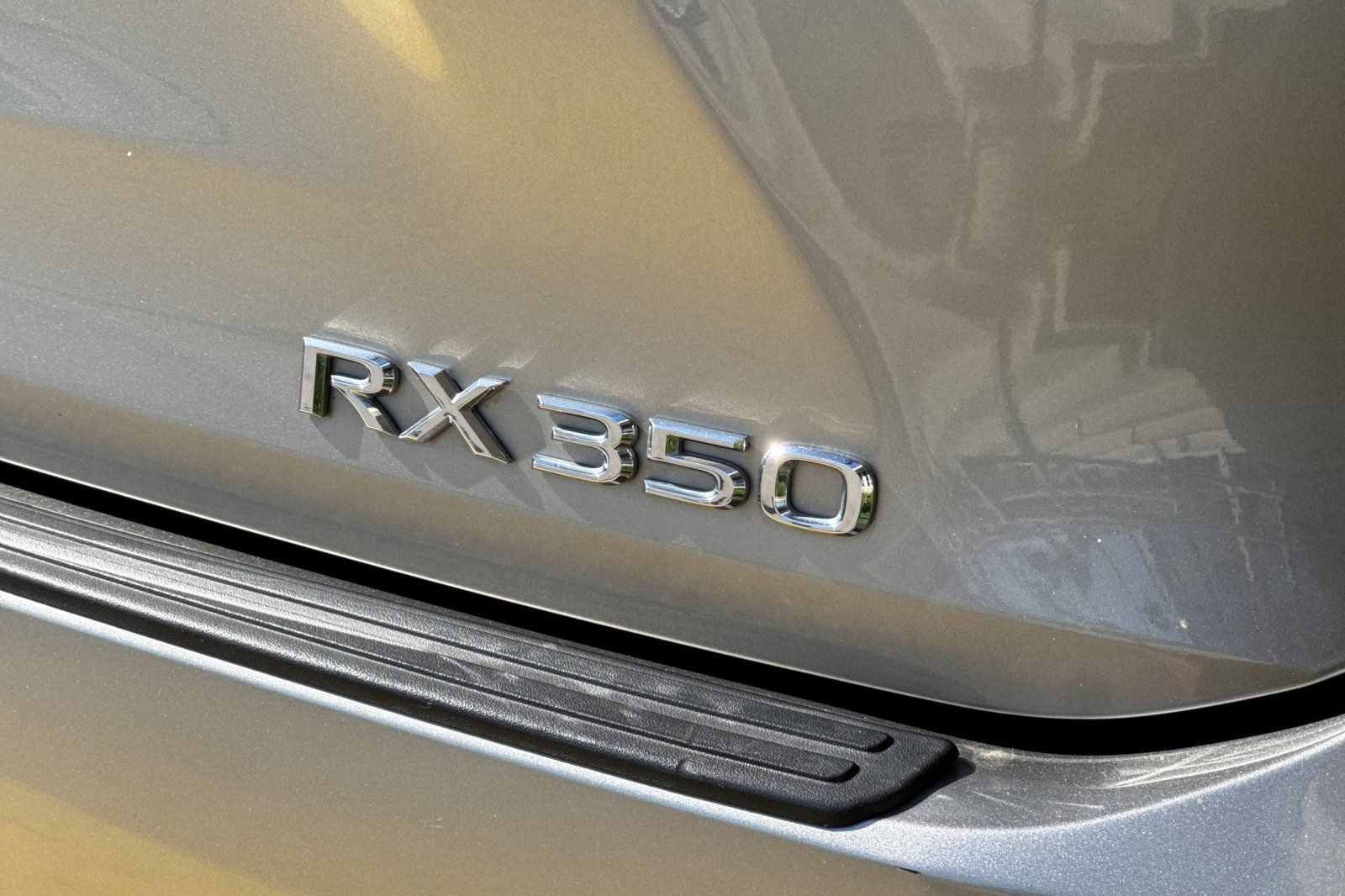 Used 2019 Lexus RX 350 FWD w/ Accessory Package image 27
