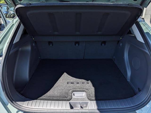 Used 2024 Hyundai Kona Limited FWD image 15
