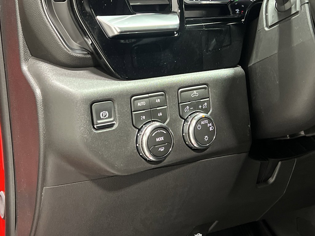 New 2026 GMC Sierra 1500 SLE image 16