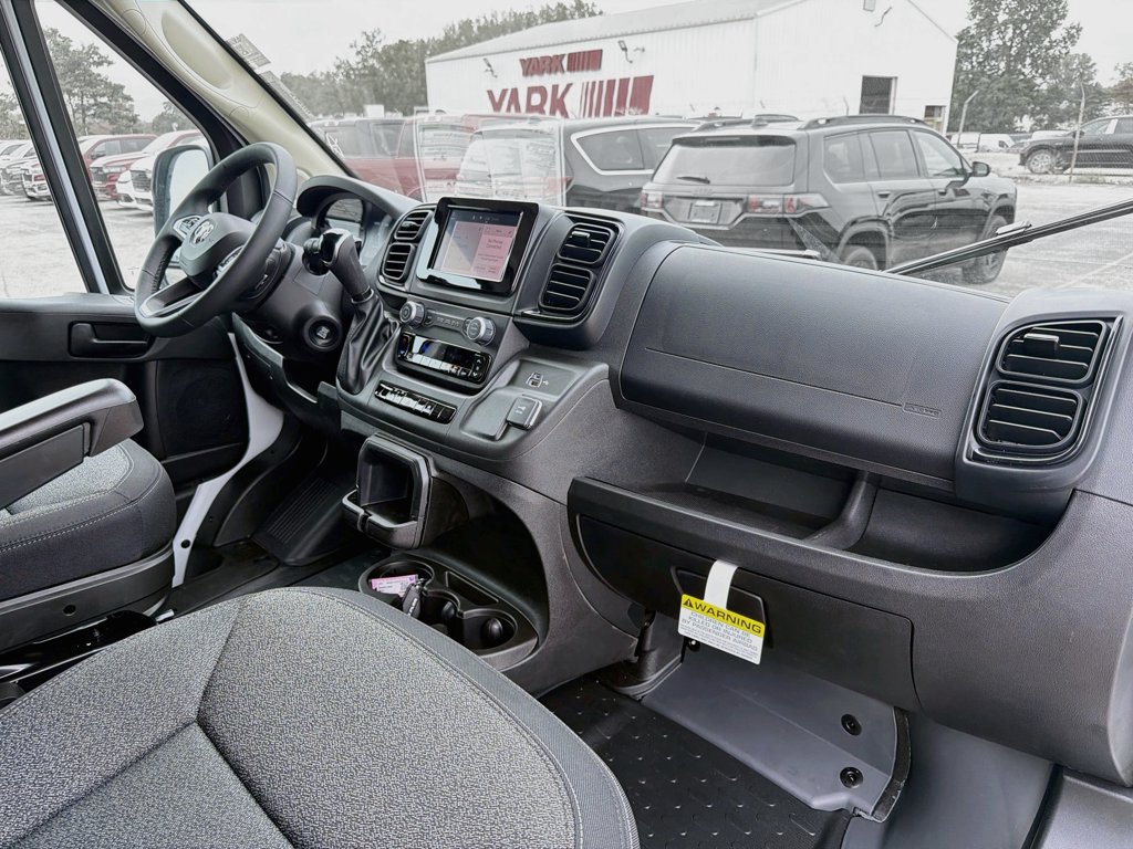 New 2026 RAM ProMaster 2500 w/ Cold Weather Group FWD image 34