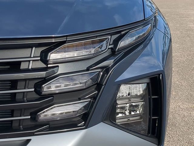 New 2025 Hyundai Tucson SE image 10