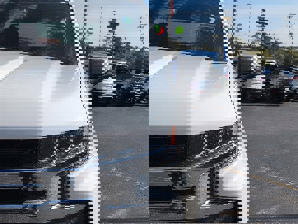 Used 2020 Chevrolet Silverado 1500 LT w/ Convenience Package image 31