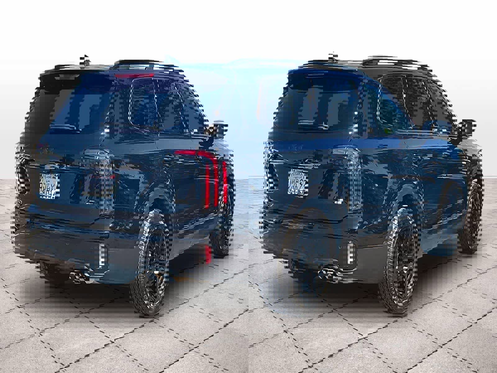 Used 2025 Kia Telluride SX X-Line image 14