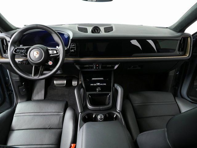 Certified 2024 Porsche Cayenne Turbo GT AWD/4WD image 20