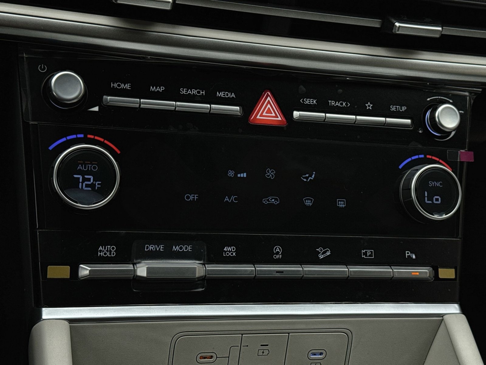 New 2026 Hyundai Santa Fe SE AWD/4WD image 21