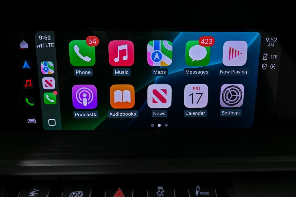 Certified 2024 Porsche 911 image 16