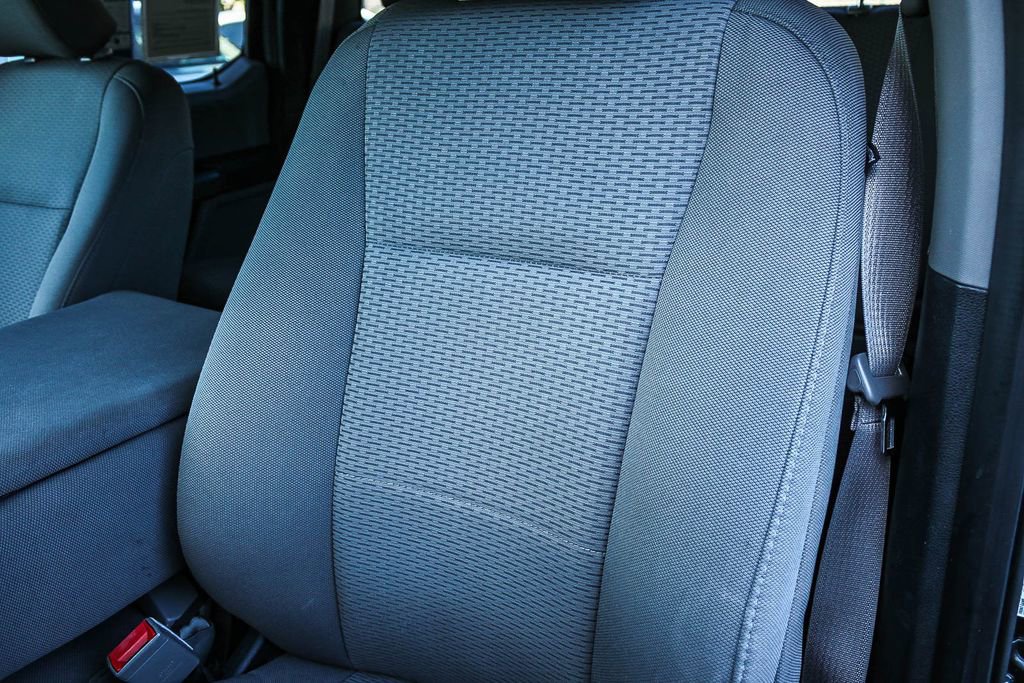 Used 2018 Ford F150 XLT w/ Equipment Group 302A Luxury AWD/4WD image 30