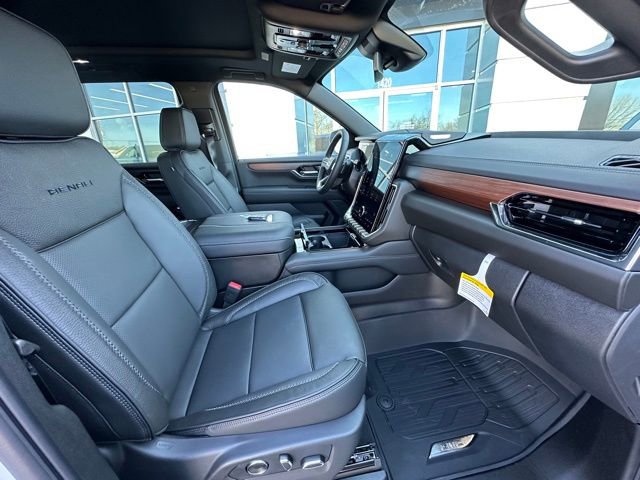 New 2026 GMC Yukon XL Denali w/ Sun & Power Step Package AWD/4WD image 31