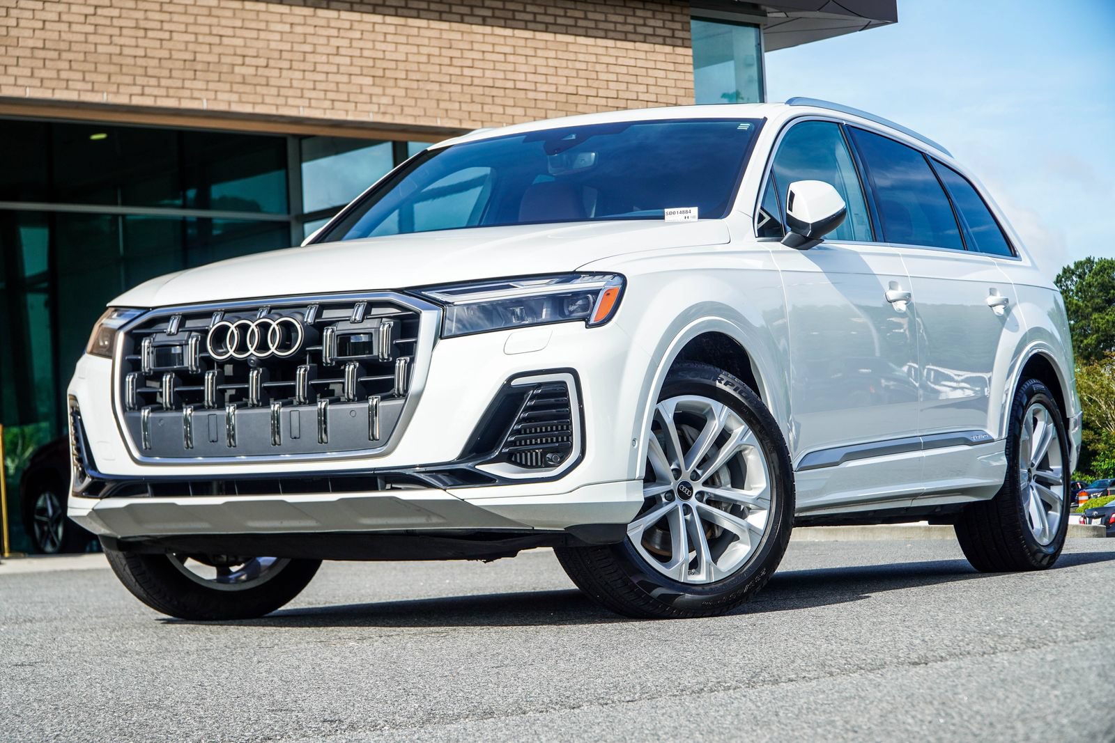 Used 2025 Audi Q7 3.0T Premium Plus