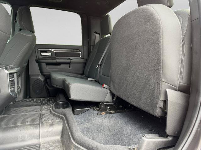 Certified 2024 RAM 2500 Big Horn w/ Night Edition AWD/4WD image 29