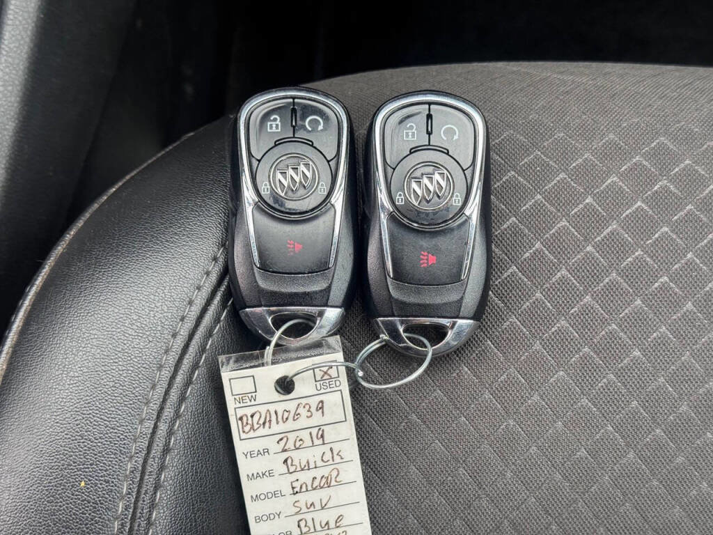 Used 2019 Buick Encore Sport Touring image 13