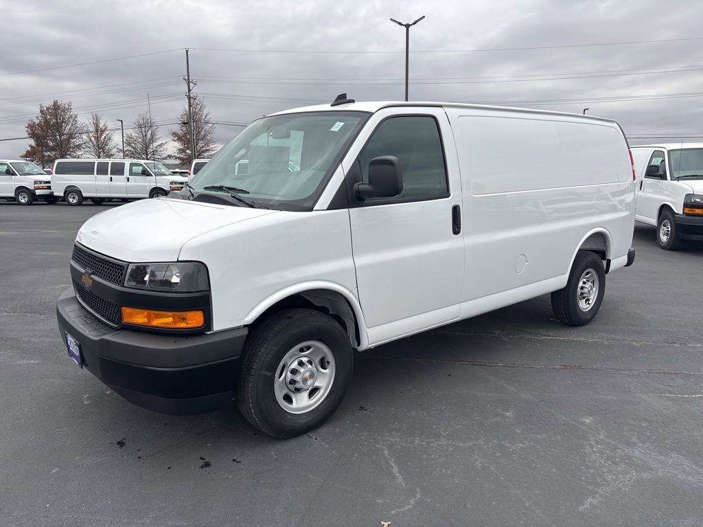 New 2025 Chevrolet Express 2500 w/ Driver Convenience Package image 7