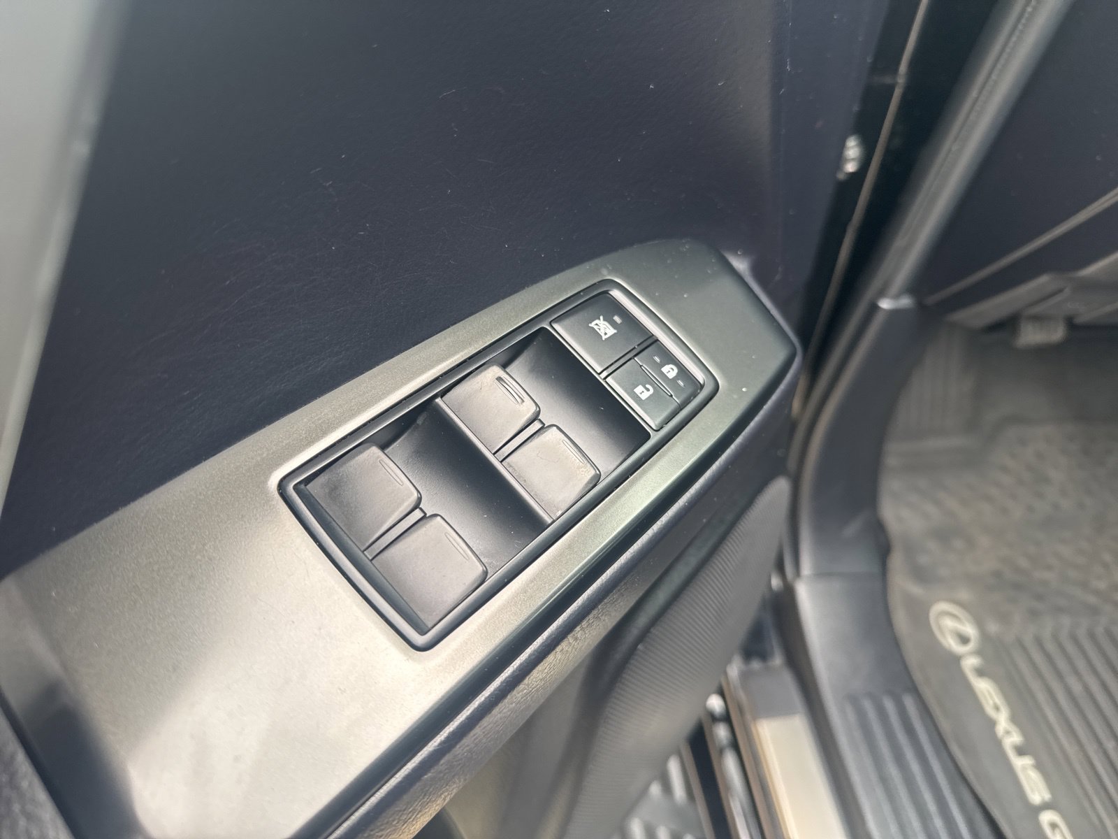 Used 2023 Lexus GX 460 Premium w/ Premium Plus Package AWD/4WD image 19