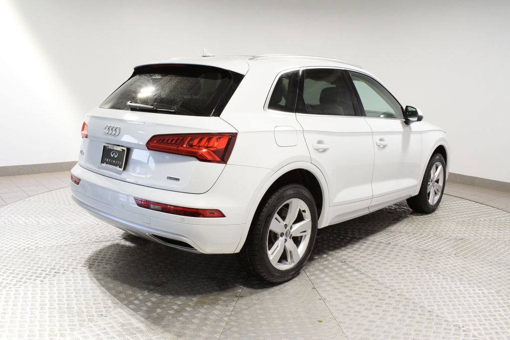 Used 2019 Audi Q5 2.0T Premium Plus w/ Premium Plus Package AWD/4WD image 10