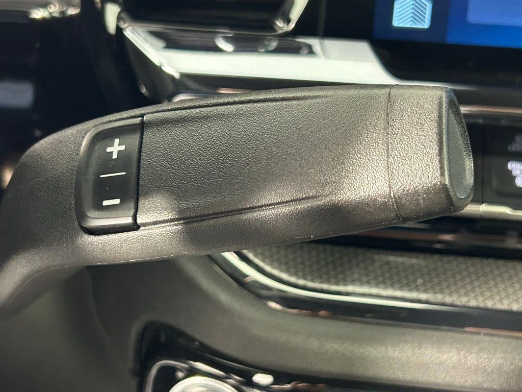 Used 2024 Chevrolet Silverado 2500 ZR2 w/ Technology Package AWD/4WD image 29