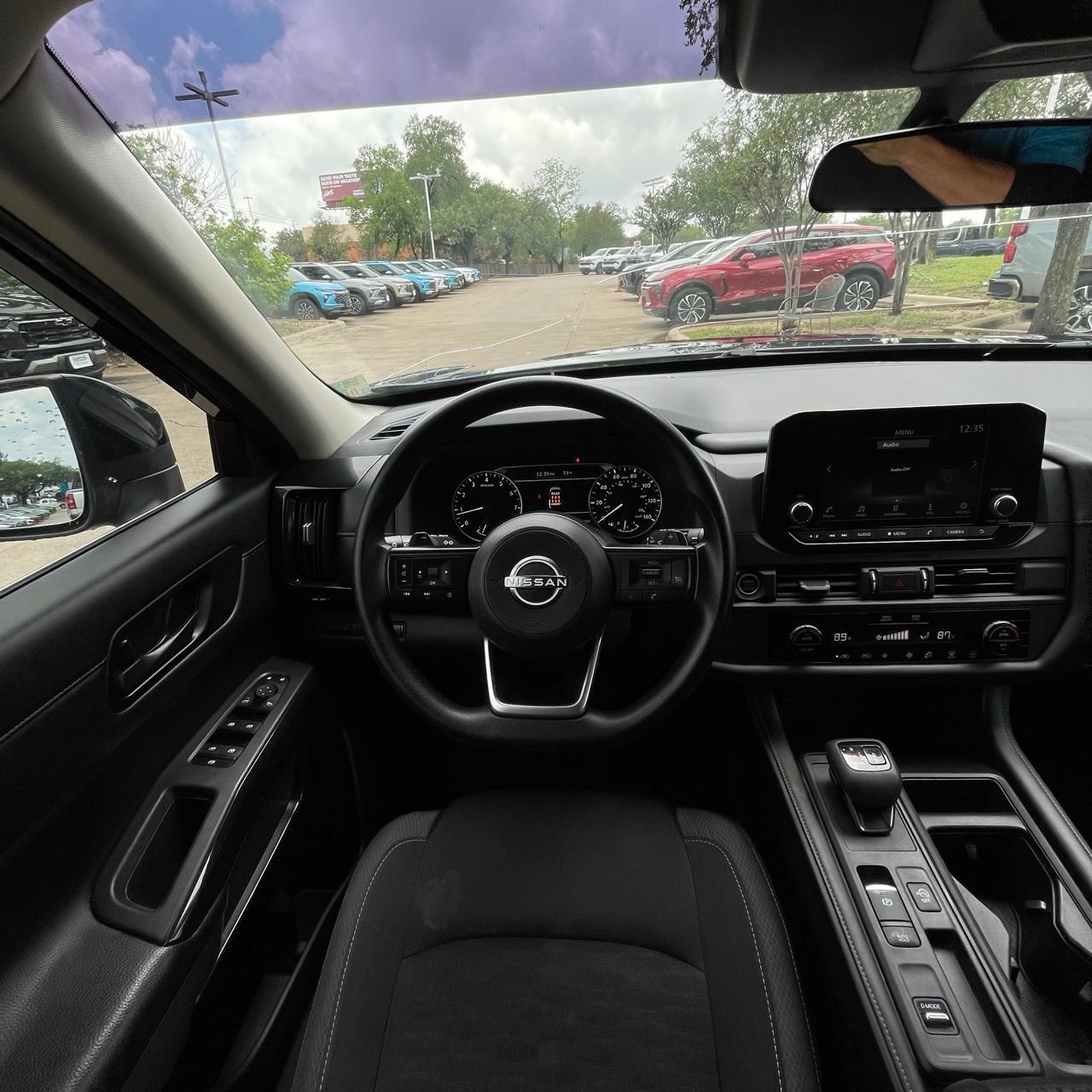 Used 2024 Nissan Pathfinder S w/ Cargo Package FWD image 11