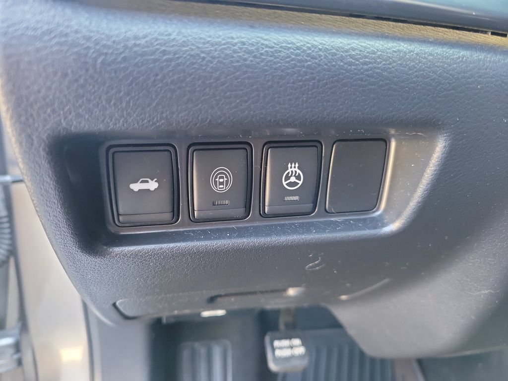 Used 2020 Nissan Maxima SR w/ Sport Mat Group FWD image 28