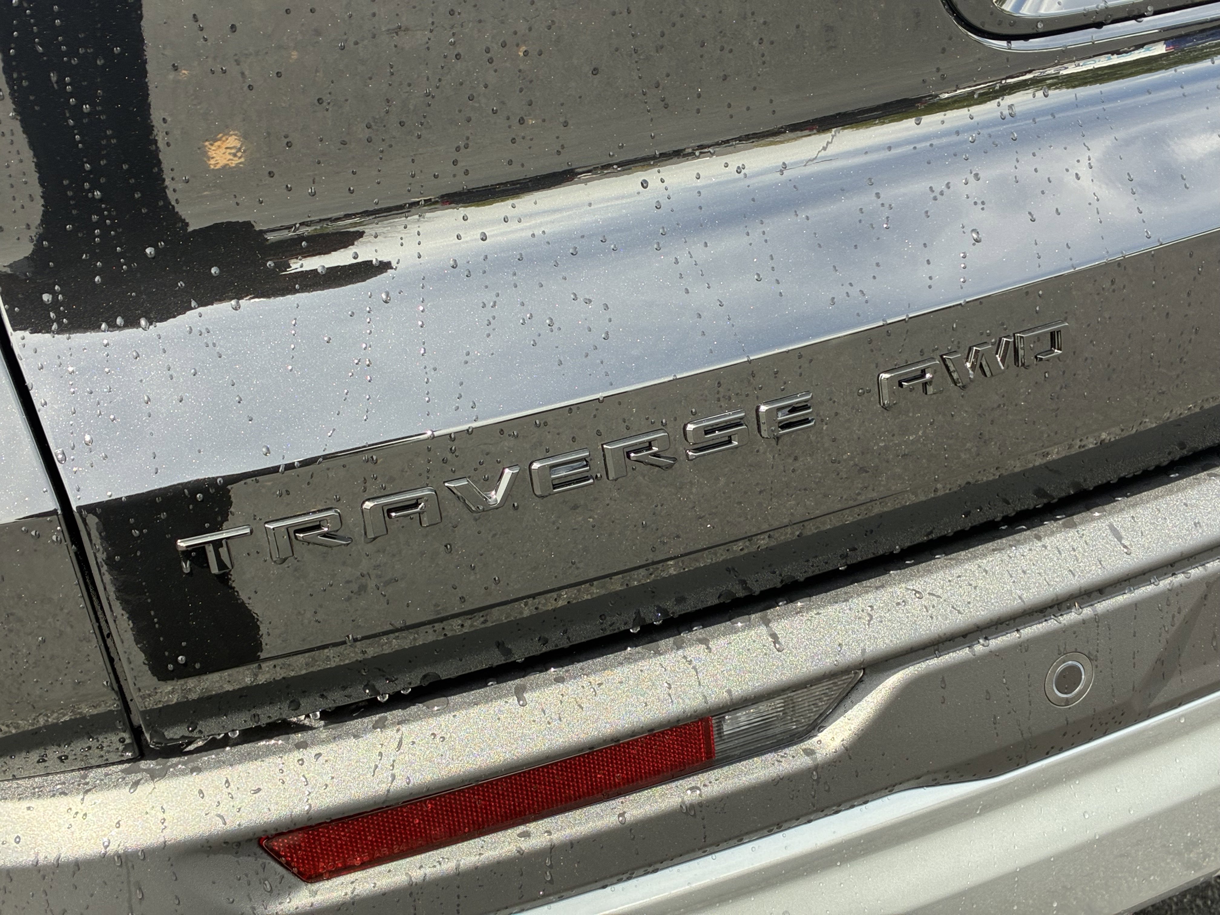 New 2026 Chevrolet Traverse Z71 w/ Enhanced Driving Package AWD/4WD image 11