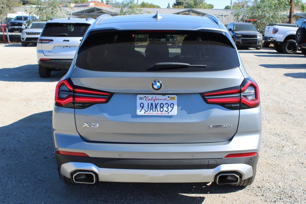 Used 2024 BMW X3 xDrive30i w/ Convenience Package image 5