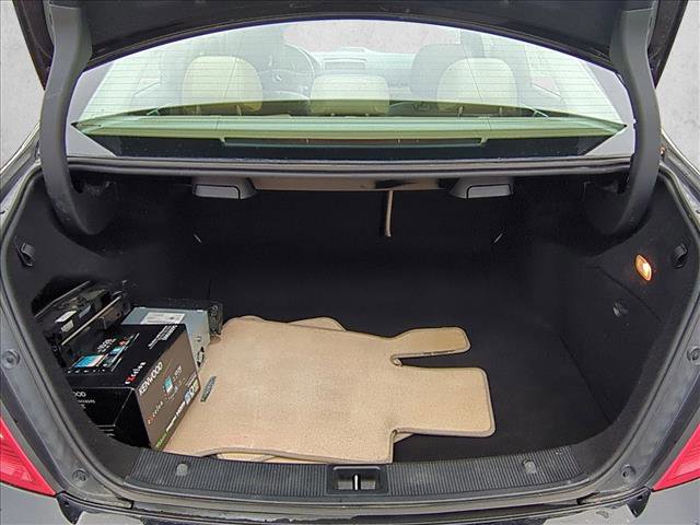 Used 2011 Mercedes-Benz C 300 Sport image 6