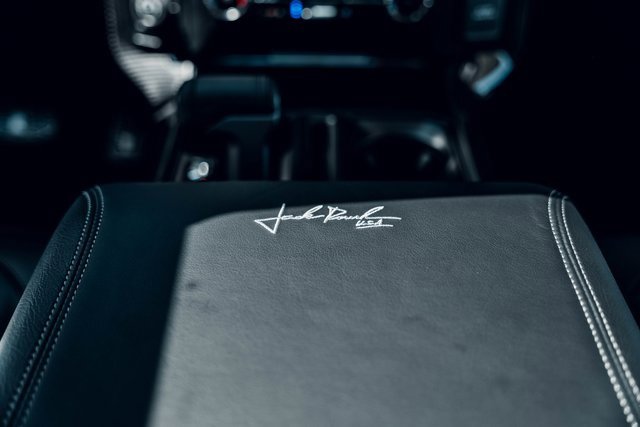 New 2025 Ford F150 Lariat w/ Equipment Group 502A High image 42