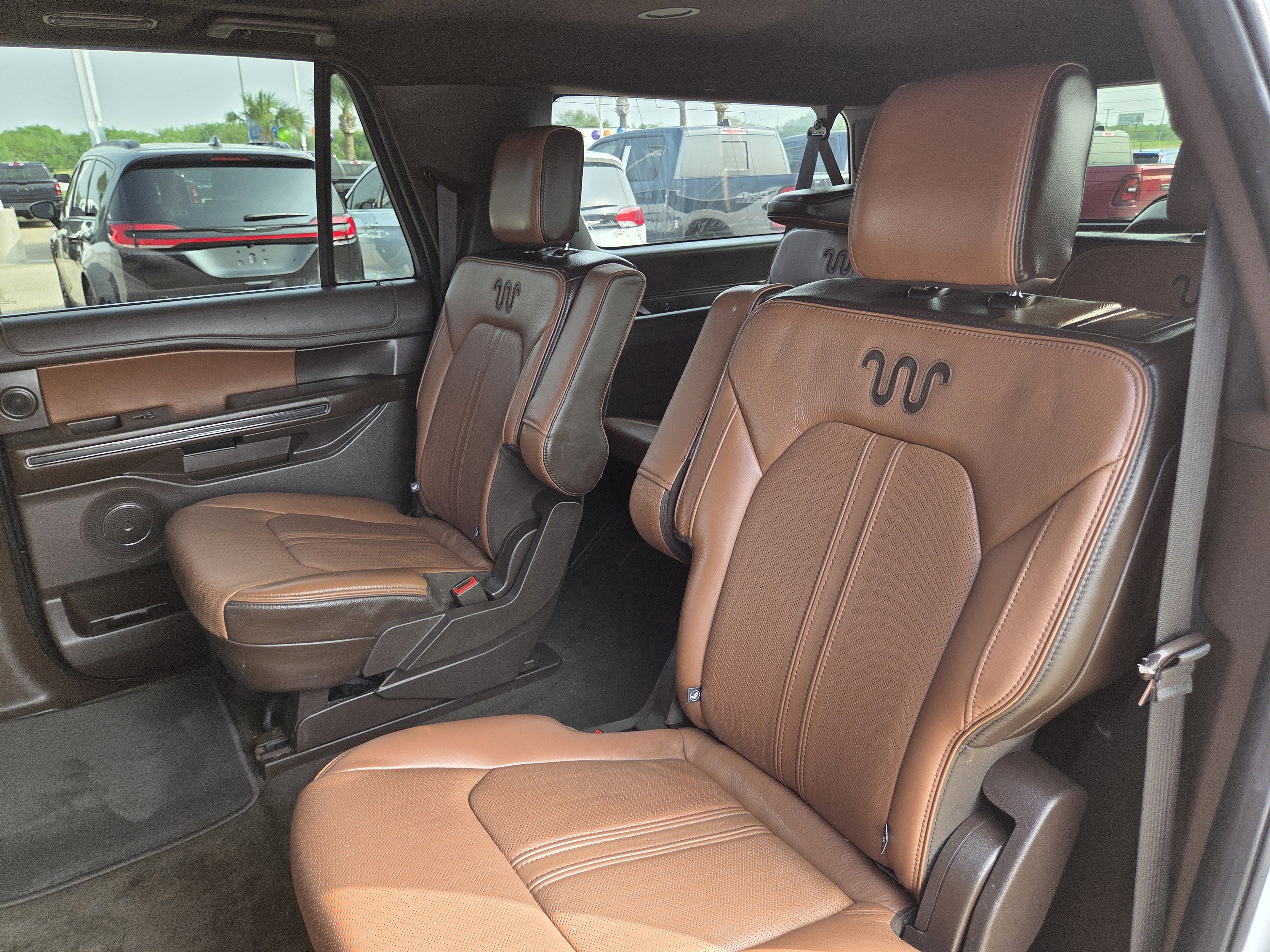 Used 2024 Ford Expedition Max King Ranch AWD/4WD image 23