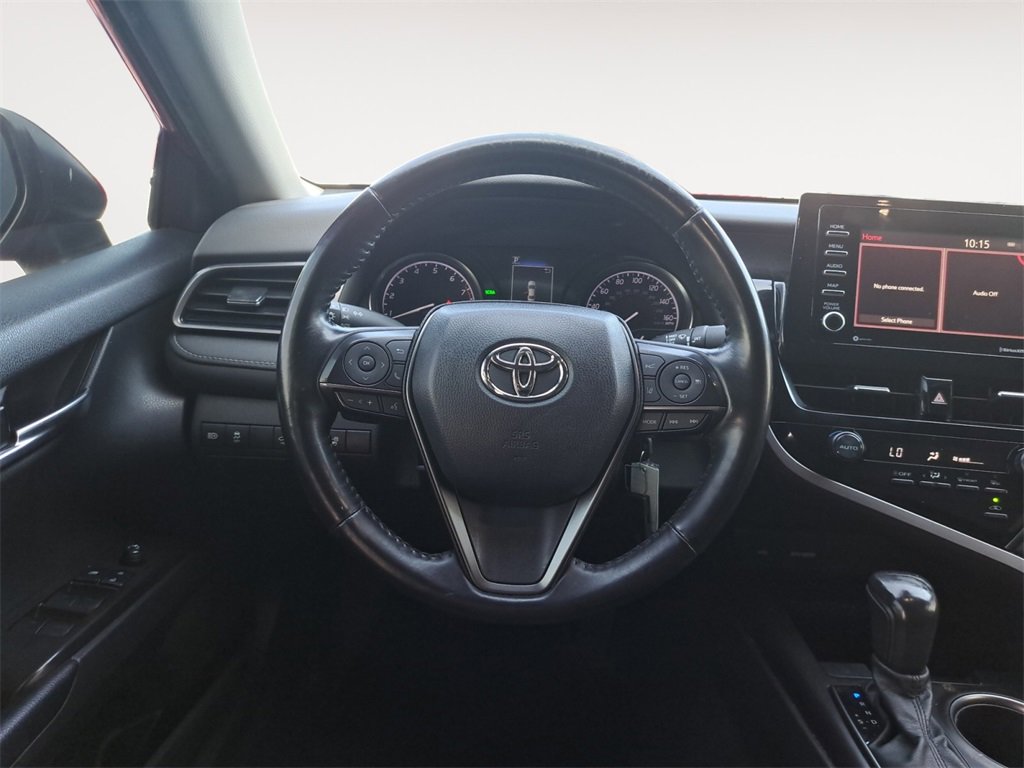 Used 2021 Toyota Camry SE image 12