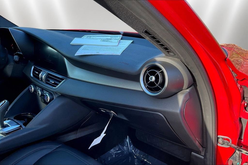 Used 2024 Alfa Romeo Giulia Ti image 26