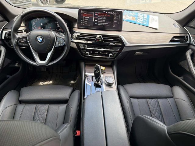 Used 2022 BMW 530i w/ M Sport Package image 22