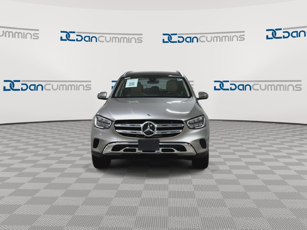 Used 2021 Mercedes-Benz GLC 300 image 3