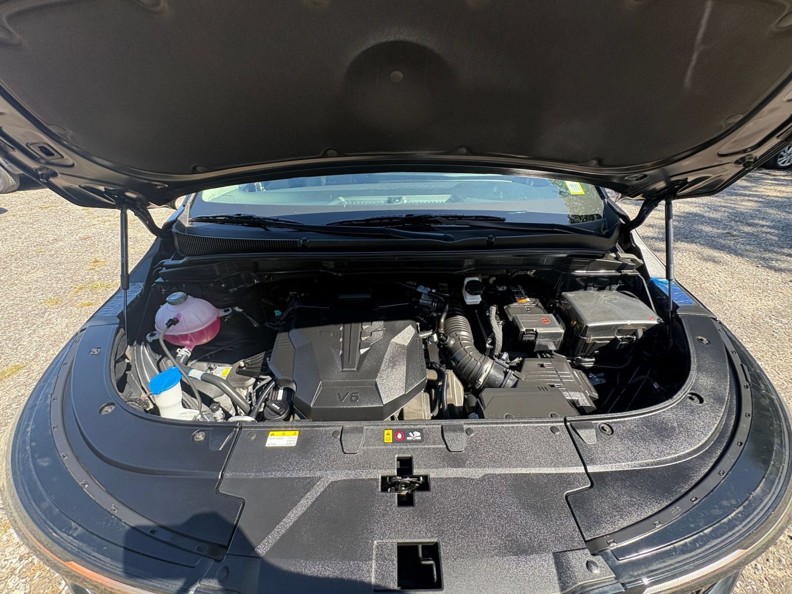 Used 2026 Kia Carnival FWD image 30