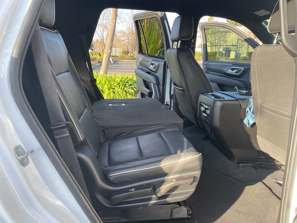 Used 2023 GMC Yukon SLT image 56