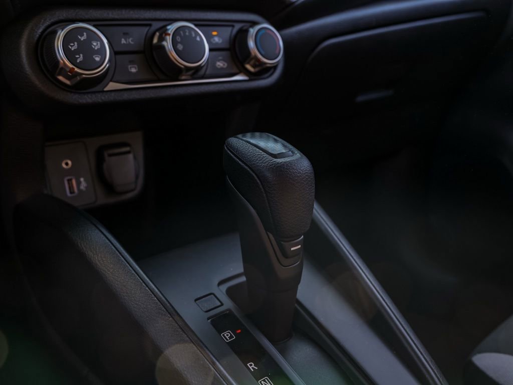 Used 2025 Nissan Versa S w/ Trunk Package FWD image 30