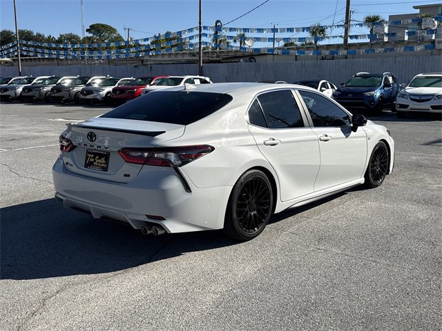 Used 2023 Toyota Camry SE image 5