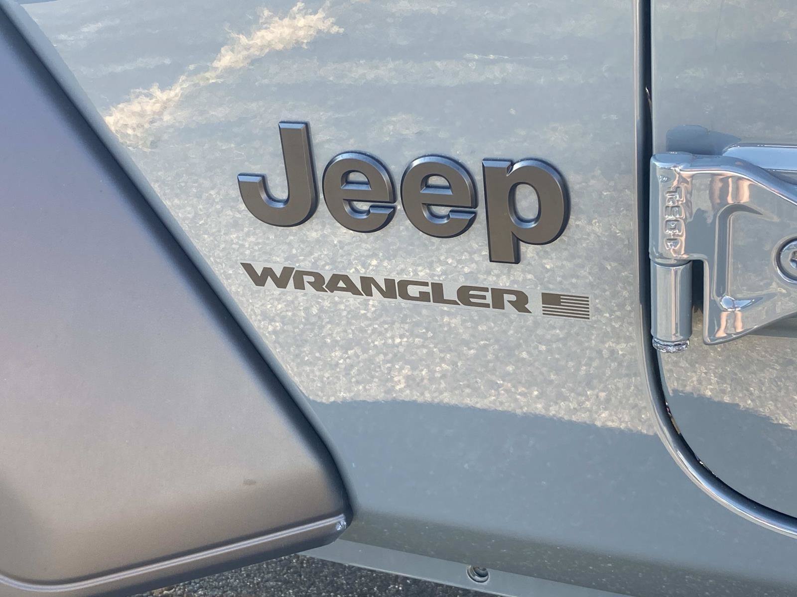 Used 2024 Jeep Wrangler Unlimited Sport AWD/4WD image 12