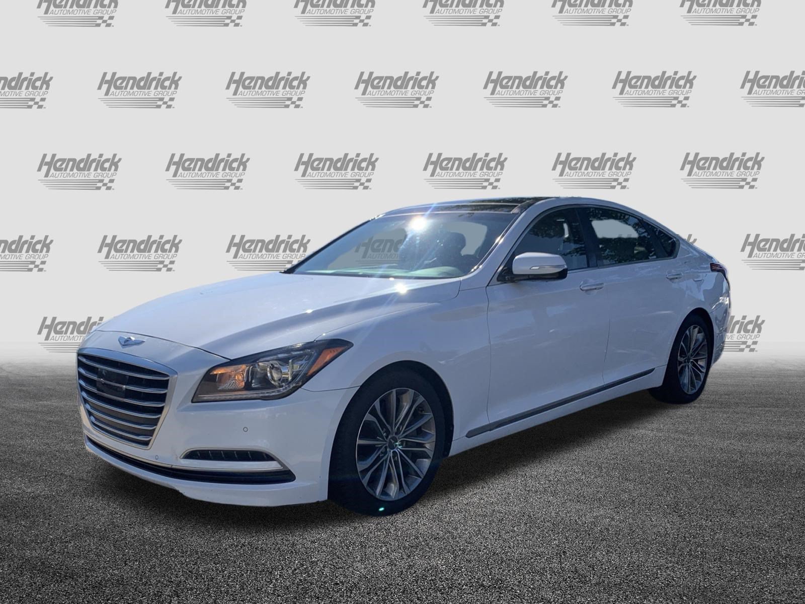 Used 2015 Hyundai Genesis 3.8 w/ Option Group 03 RWD image 5
