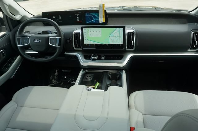 New 2027 Ford Expedition Max Platinum w/ Driver's Package AWD/4WD image 6