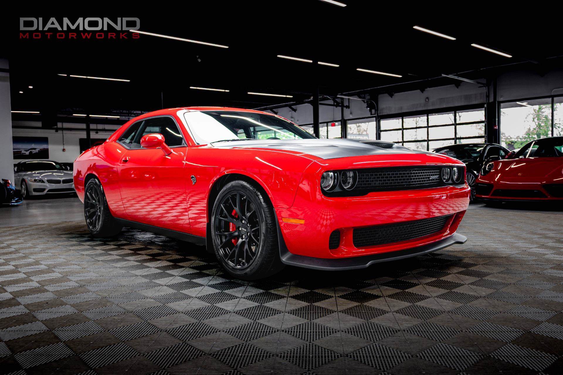 Used 2015 Dodge Challenger SRT Hellcat RWD image 34